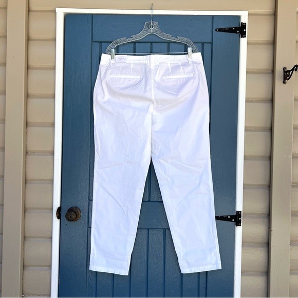 Talbots Relaxed Chinos Women Size 12 - Picture 2 of 9